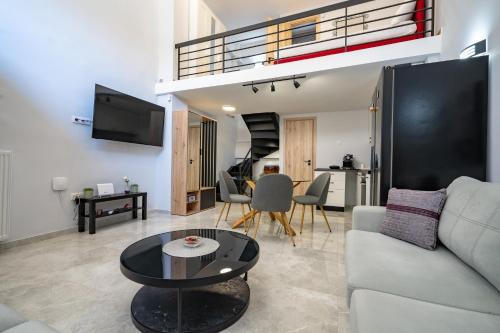 New Kypseli Apartamento | LEX & LUX 3-Levels Maisonette