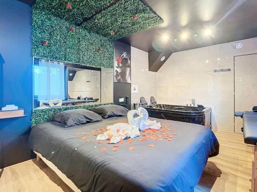 Chalette-sur-Loing Apartamento | Lh room- balnéo-suite romantique