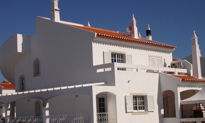 Retur Villa | Casa de 6 habitaciones y 5 cuartos de baño con piscina y cerca de la playa