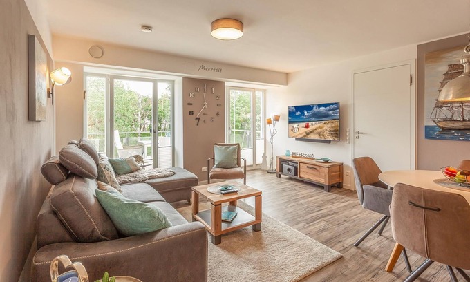 Prora Apartamento | Liebevoll & Hochwertig Eingerichtetes Apartment mit Tollem Balkon zur Meerseite