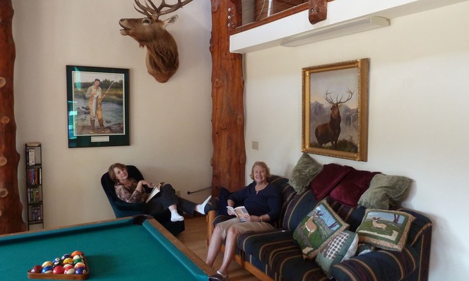 Cascade Casa | La vida es buena Lodge Montana, Dearborn River