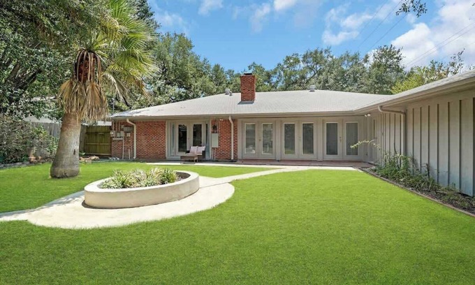 Houston Casa | Lilly’s Maison #7 Medical Center/Galleria/NRG