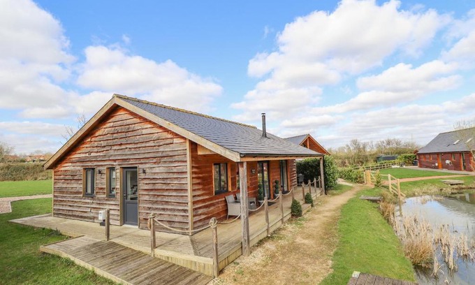 Aubourn Casa | Lily-pad Lodge