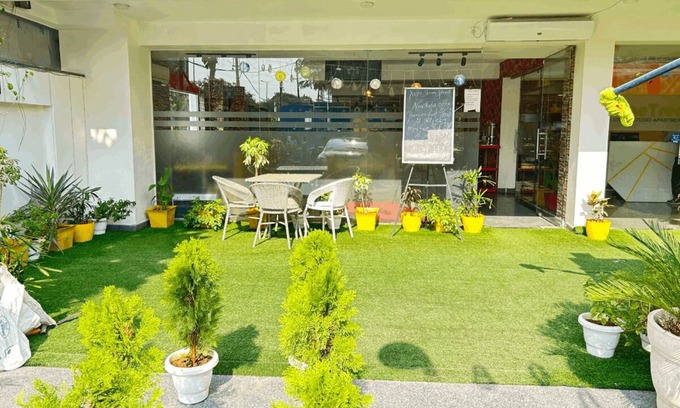 Gurugram Hotel | Lime Tree Luxury Studio