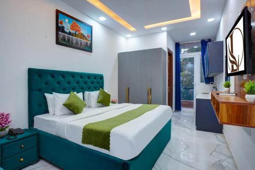 South City I Hotel | Limewood Stay - Sector 29 Gurgaon