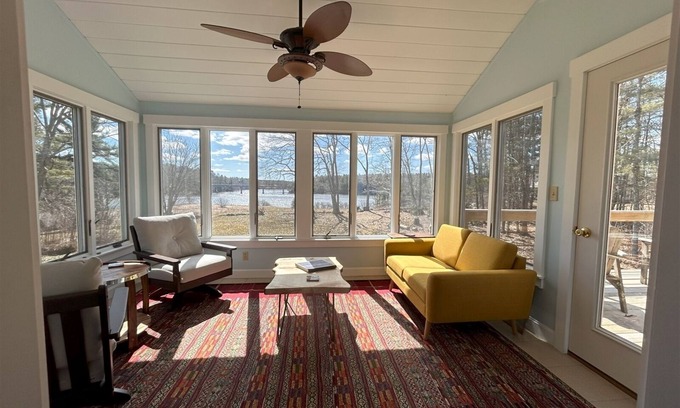Damariscotta Casa | Limulus Cottage / Damariscotta River