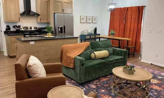 Canyon Casa | Lincoln’s Landing spacious 3 BD 2 Bath near Palo Duro Canyon and WT