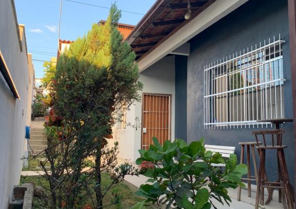 Castelandia Casa | Linda casa próx.praias e centro Jacaraípe