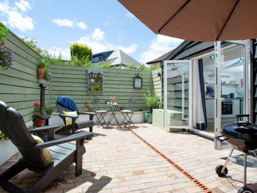 Honiton Casa | Linden Lodge