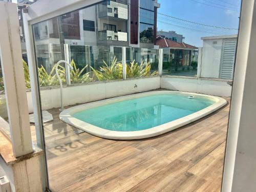 Governador Celso Ramos Apartamento | Lindo! Apto na praia de Palmas! YR02I