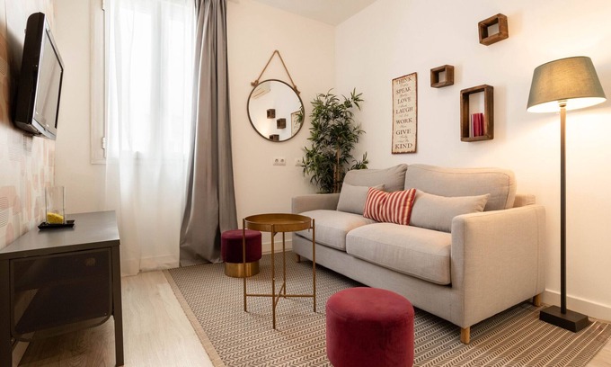 Barrio de las Letras Apartamento | Apartamento Lindo II en Madrid