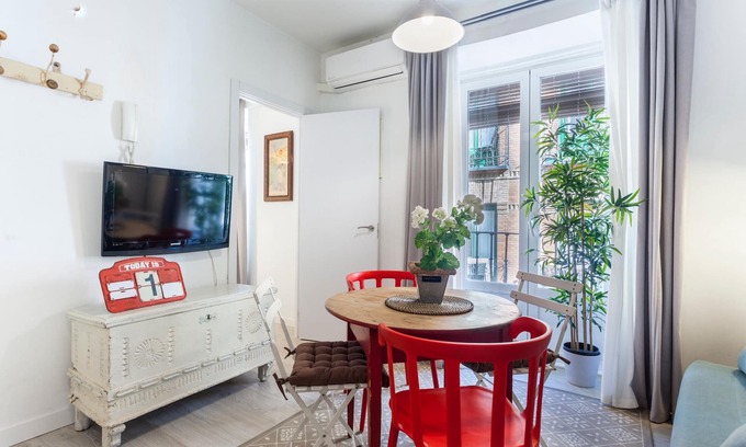 Barrio de las Letras Apartamento | Apartamento Lindo III en Madrid