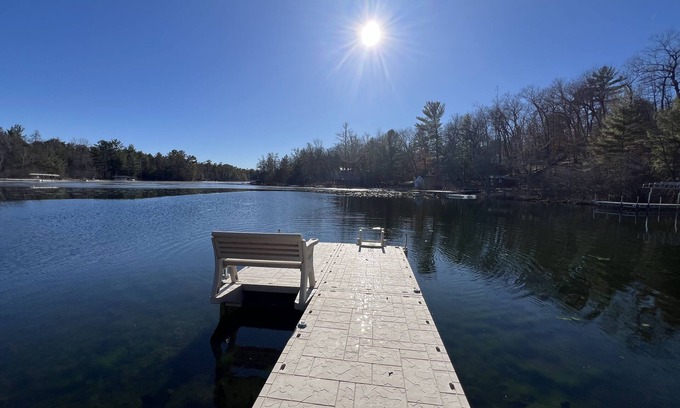King Casa | Lion on Otter Lake/Chain O' Lakes Waupaca/Waterfront/Pet Friendly/Private Pier