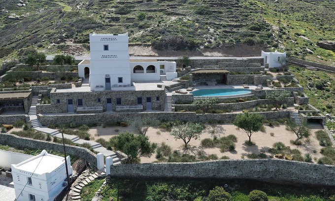 Ios Town Villa | Liostasi Ona Villa, Ona Villa