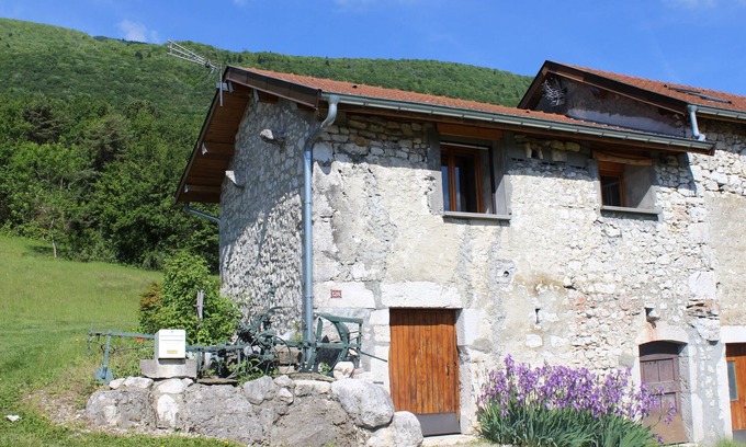 Anglefort Casa | Pequeña bodega que no tiene nada que envidiar a la gran ...