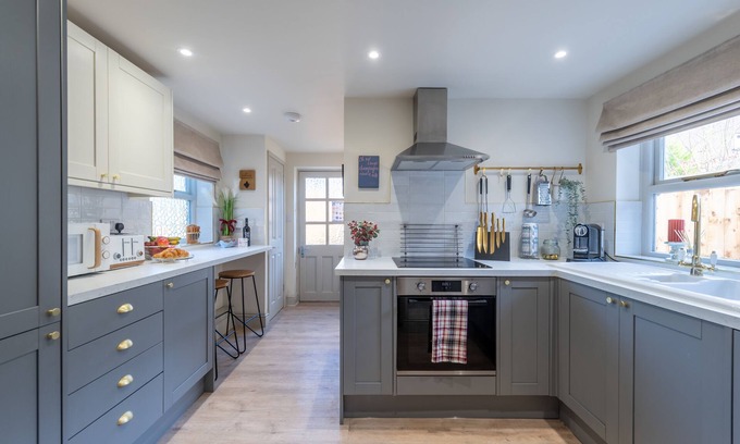 Appleby-in-Westmorland Casa | Grade ll old Appleby Grammar School cottage & Hot tub