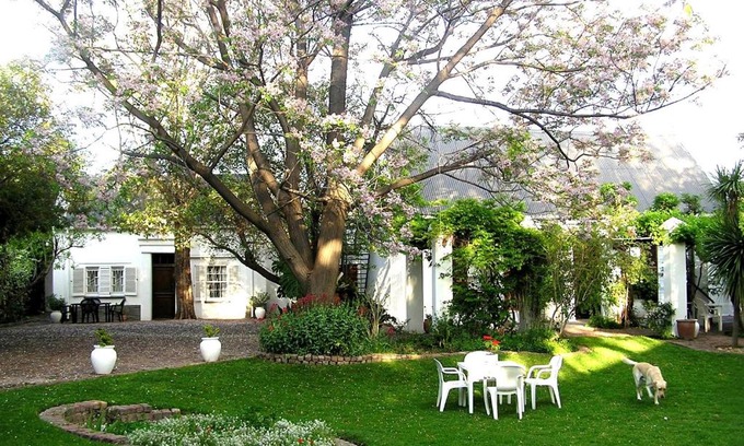 Beaufort West Chalet De Esquí | Little Green World