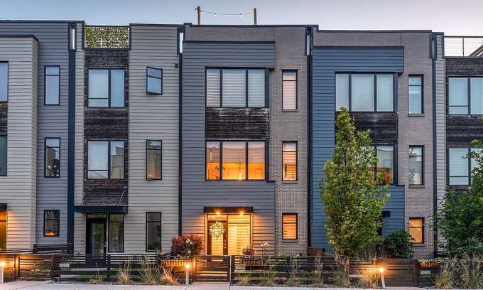 Dahlman Casa | Little Italy LUXE Row Home w/rooftop patio breathtaking views & all the extras