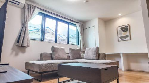 Joto Villa | Little Planet Kyobashi Osaka Castle park for eight people free parking