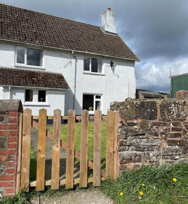 Kingswear Casa | Little Stone Farm Cottage