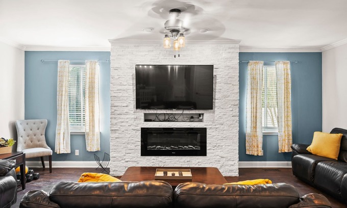 Brunswick Casa | Live Oak Paradise | 3 Bed, 2.5 Bath