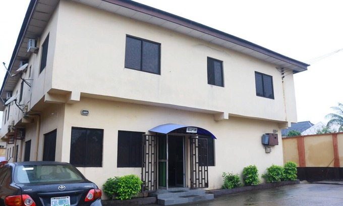 Calabar Hotel | Liz Ani Hotel