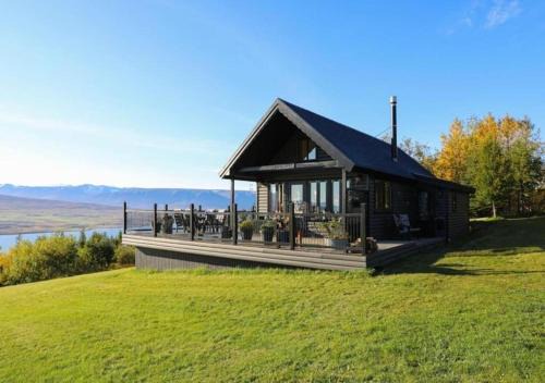 Akureyri Chalet De Esquí | LL Properties - Charming Panorama Family Cabin