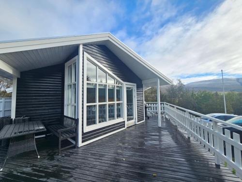 Akureyri Casa | LL Properties - North Forest Retreat