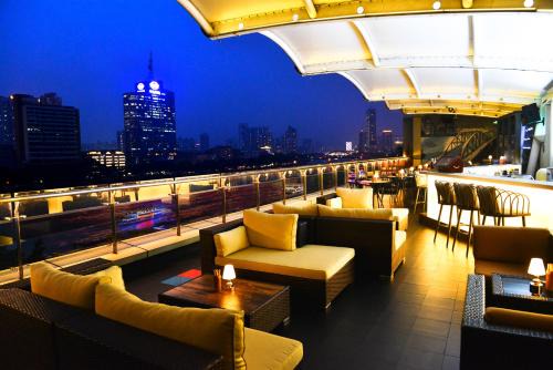 Yuexiu Hotel | LN Hotel Five