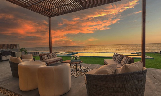 Distrito de Cercado de Lima Casa | Ln6 Resort style all inclusive Ocean view Primary King suite