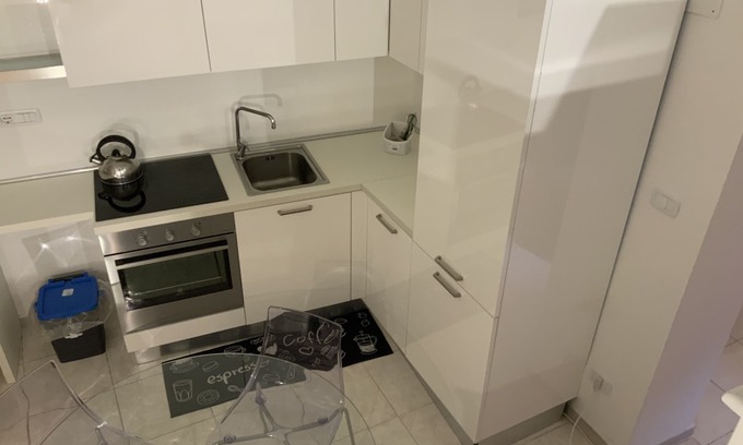 Pizzo Casa | Lo Studiolo apartment