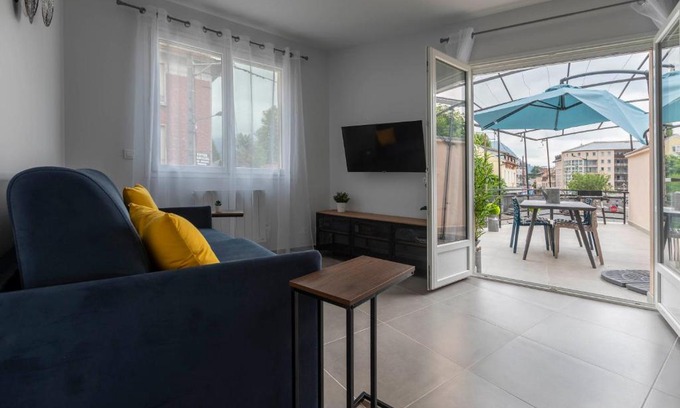 Lourdes Apartamento | LOC TROTTEUR LE GRAPHITE T2 Grand confort Terrasse