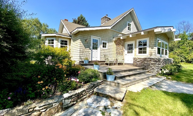 Ephraim Casa | Located in Ephraim, in the heart of Door County