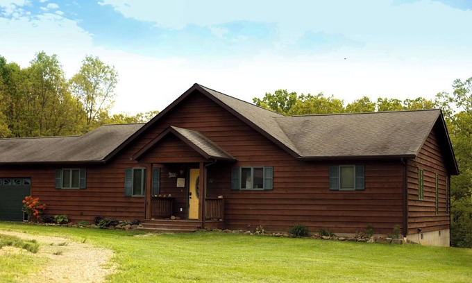 Davisville Casa | Situado en las estribaciones de las montañas Ozark, Disfrute de un entorno tranquilo en el Lodge.
