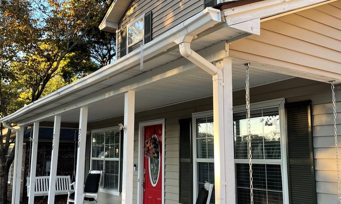 Whitemarsh Island Casa | LOCATION! Between Downtown Savannah & Tybee