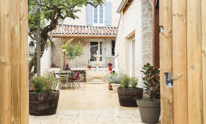 Issigeac Cabaña | Gîte-Baño privado con ducha-Patio-Chambre d'Or