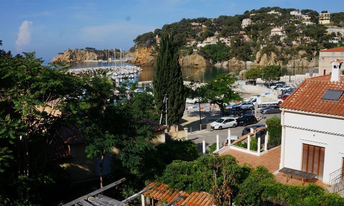 Ensues-la-Redonne Condominio | Location Saisonnière Dans la Calanque de la Redonne