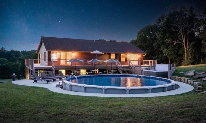 New Plymouth Casa | Lodge 328 - Hocking Hills