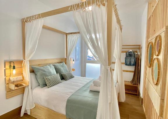 Huerta del Rey Vallellano Apartamento | LOFT DELUXE ALMA GARDEN