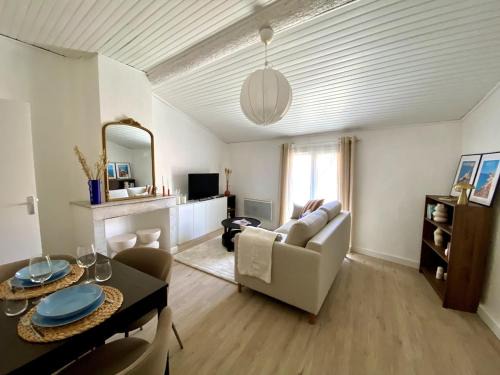 Allauch Apartamento | Loft du Mistral Charme Cinéma Allauch