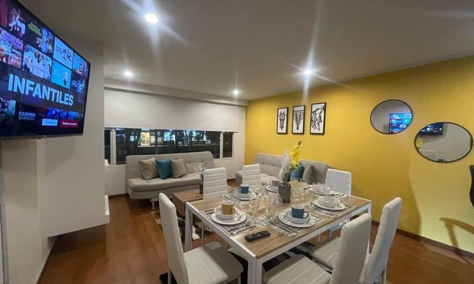 Chico Reservado Apartamento | loft Yellow Park 93