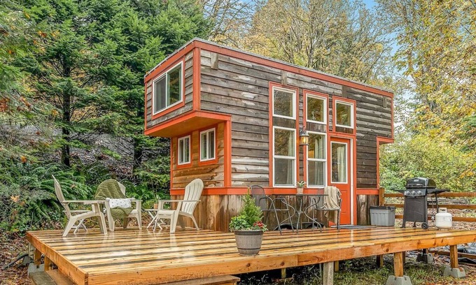 Sherwood Cabina | Nueva casa pequeña cerca de bodegas y SW Portland