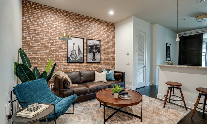 Midtown Casa | Lofts At 30th - Urban Lodge - Mins to Broadway!