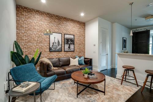 Midtown Casa | Lofts at 30th - Urban Lodge - 6 Mins to Broadway
