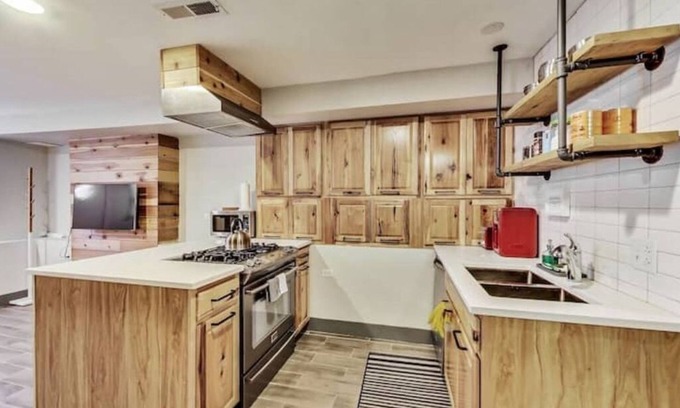 Tri-Taylor Apartamento | Lofty 2Bd/Ba Med District