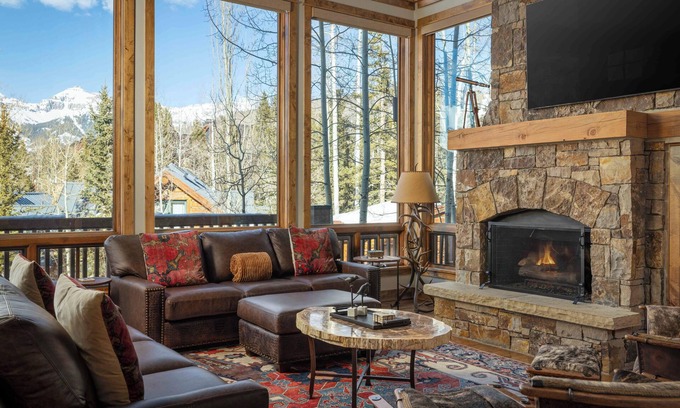 Mountain Village Cabina | Log Cabin Home by InvitedHome | Vast Patio, Skiing, Fireplace, Hot Tub