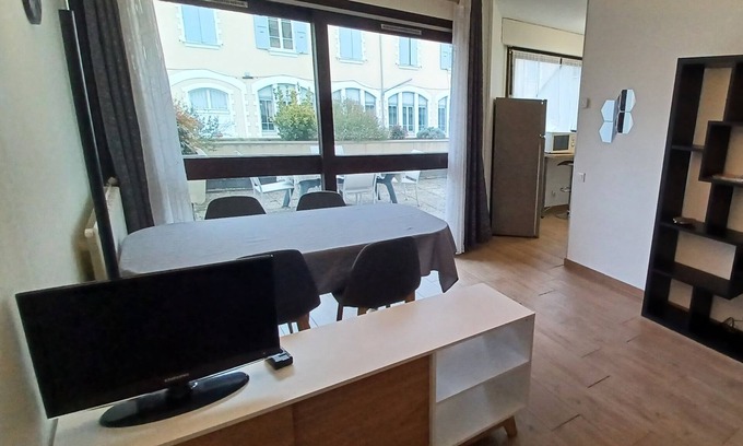 Voiron Apartamento | Logement Entier Wifi Parking Sécurisé Gratuit