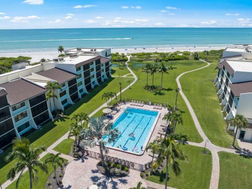 Sanibel Casa | Loggerhead Cay 472beachfront Luxury Condo Wbikes