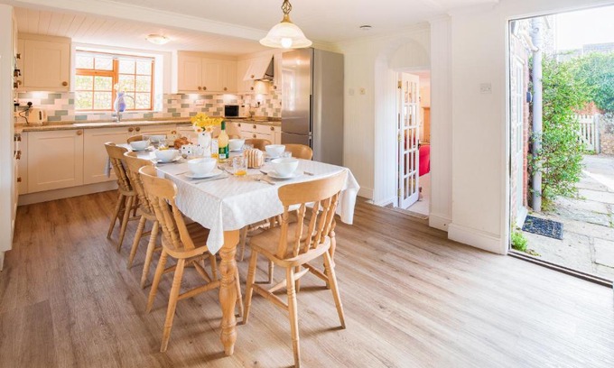 Cley next the Sea Casa | Loke House - Norfolk Cottage Agency