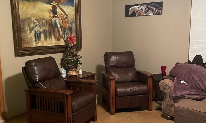 Stillwater Casa | Long or short term rentals welcome, dish satellite,hispeedinternet,sleeps 12
